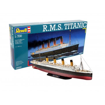 R.M.S. TITANIC - 1:700