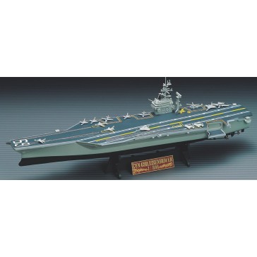 USS EISENHOWER 1/800