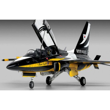 (12242) T-50B BLACK EAGLES 1/48