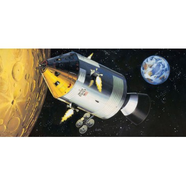 Apollo 11 Spacecraft w/ Interior 1:32