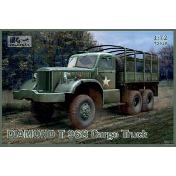 Diamond T968/968A Cargo Truck 1/72