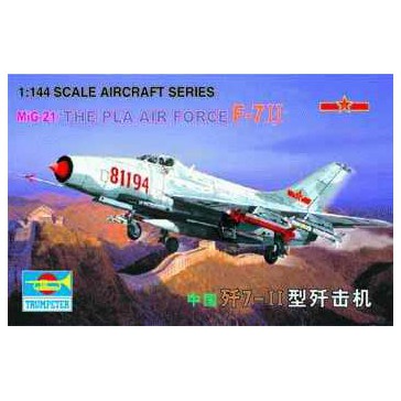 Trumpeter 1/144 China PLAAF AEROBATICS TEAM F-7EB Air Fighter Plane Model Kit