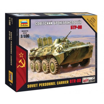1/100 SOVIET PERSONNEL CARRIER BTR-80