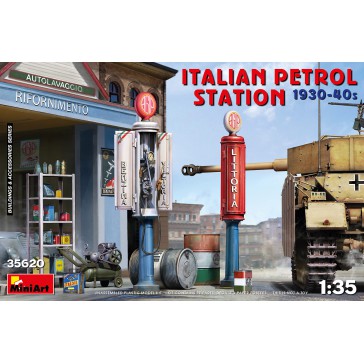 It. Petrol Station 1930-1940 1/35