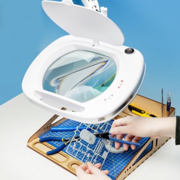 Wide Lens LED Magnifier Lamp