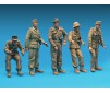 Germ. Armored Car Crew 1/35