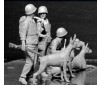 Soldiers with dogs             1/35