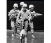 Modern US Infantry Men Search  1/35