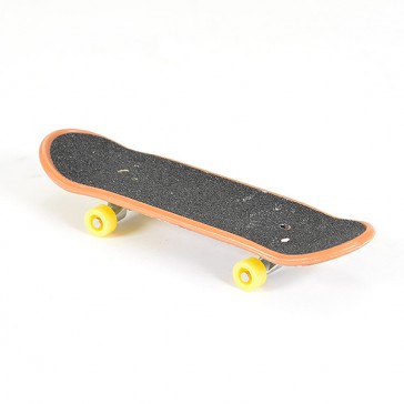 STATIC SKATEBOARD 9.5 x 2.5 x 1.8cm