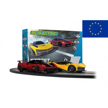 1/32 SCALEXTRIC STREET CRUISERS RACE SET