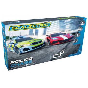 1/32 SCALEXTRIC POLICE CHASE SET (9/22) *