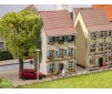 1/160 OUD HERENHUIS MET VENSTERLUIKEN