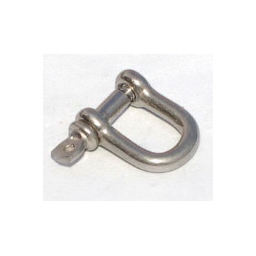 Small metal shackles