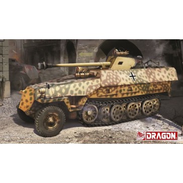 1/35 SD.KFZ.251/22 AUSF.D W/NIGHT VISION FALKE