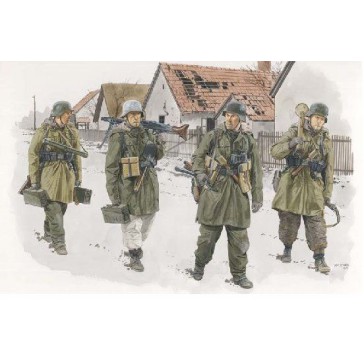 1/35 PANZERGRENADIERS, WIKING DIVISION (HUNGARY 1945)