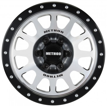 1/6 Method 305 Alum F/R 2.9 +2 Offset SCX6 Wheel Faces (2) Silver