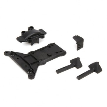 Gear Cover/Kick Plate/Battery Mnts: 1:10 4wd All