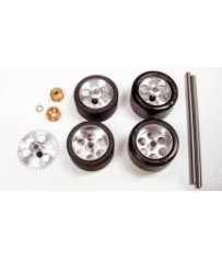 DISC.. Achsetkomplett mit geschl. Reifen 17" für SW Fahrzeuge Fly/Sca